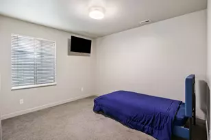 673 W Deepdale Ct, Stansbury Park, UT 84074 - Photo 38