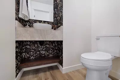243 W 310 N, Orem, UT 84057 - Photo 10