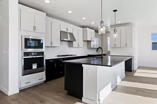 1117 W Mahogany St, Saratoga Springs, UT 84045 - Photo 18