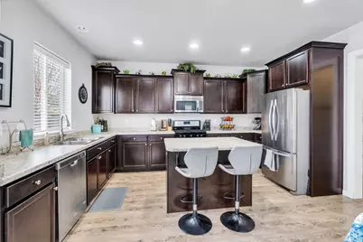 7845 N Santa Clara Dr, Eagle Mountain, UT 84005 - Photo 6