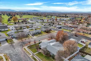 5173 S 2825 W, Roy, UT 84067 - Photo 4