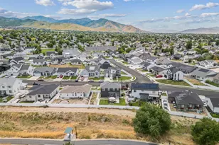 579 E Kings Landing, Tooele, UT 84074 - Photo 24