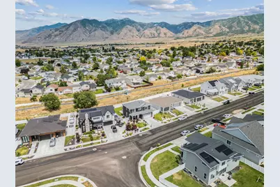 579 E Kings Lndg, Tooele, UT 84074 - Photo 28