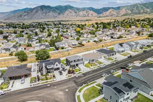 579 E Kings Landing, Tooele, UT 84074 - Photo 28