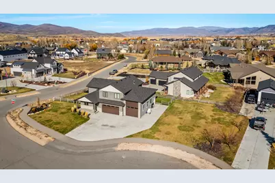 862 W Hilltop Ct W, Francis, UT 84036 - Photo 38