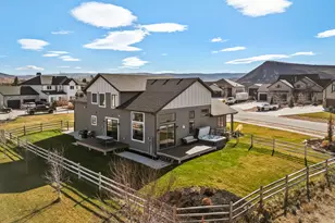 862 W Hilltop Ct W, Francis, UT 84036 - Photo 2