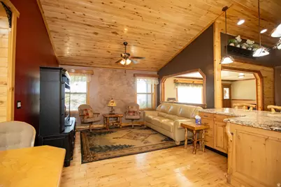 760 W 2000 N, Vernal, UT 84078 - Photo 6