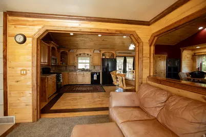 760 W 2000 N, Vernal, UT 84078 - Photo 8