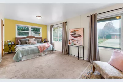 355 W La Salle Dr S, Midvale, UT 84047 - Photo 8