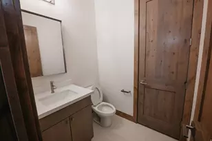 2166 E Rising Wolf Ln, Holladay, UT 84117 - Photo 28