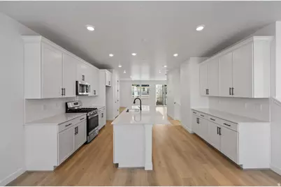 12674 S Lincoln Peak Ln #111, Riverton, UT 84096 - Photo 6