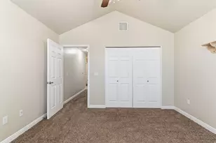 891 W 1840 S, Syracuse, UT 84075 - Photo 24