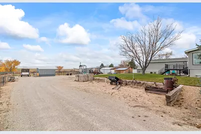 415 W 100 S, Gunnison, UT 84634 - Photo 6