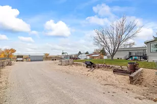 415 W 100 S, Gunnison, UT 84634 - Photo 6