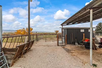 415 W 100 S, Gunnison, UT 84634 - Photo 16