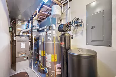 1348 E 2450 N, North Ogden, UT 84414 - Photo 30