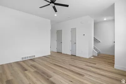 244 W Crescent Ln #96, Tooele, UT 84074 - Photo 4