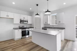 244 W Crescent Ln, Tooele, UT 84074 - Photo 6