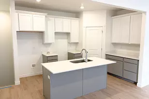 879 S Mathilda Dr, Saratoga Springs, UT 84045 - Photo 4