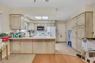 162 N 450 W, Orem, UT 84057 - Photo 6