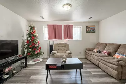 5254 W Grovewood Cir, West Valley, UT 84120 - Photo 30