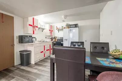 5254 W Grovewood Cir, West Valley, UT 84120 - Photo 32