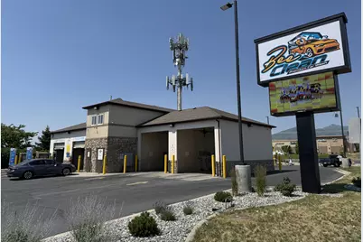 5587 W 6200 S, West Valley, UT 84118 - Photo 8