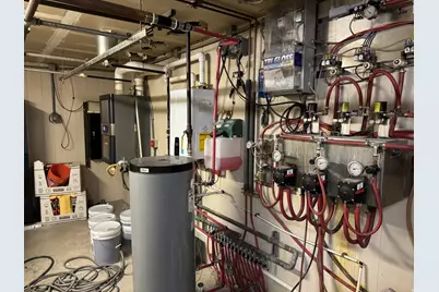 5587 W 6200 S, West Valley, UT 84118 - Photo 14