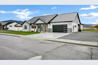 305 W 400 S, Ephraim, UT 84627 - Photo 44