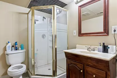 3821 S 6300 W, West Valley, UT 84128 - Photo 20