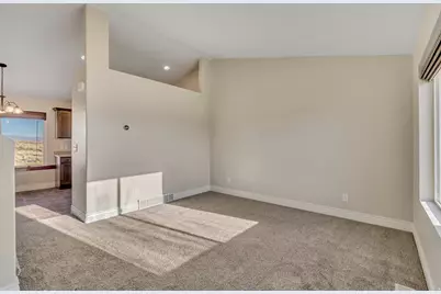 264 W Rocky Creek Way, Saratoga Springs, UT 84045 - Photo 4