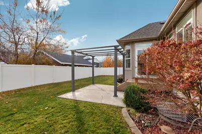 353 Florentine Ln, Centerville, UT 84014 - Photo 24