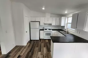 1594 W 400 S, Salt Lake City, UT 84104 - Photo 2