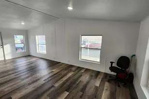 1594 W 400 S, Salt Lake City, UT 84104 - Photo 4