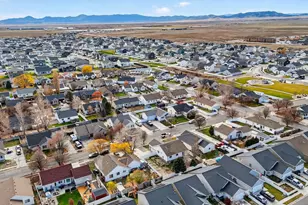 1743 E Dove Way, Eagle Mountain, UT 84005 - Photo 6