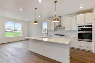 1033 E 250 S, Salem, UT 84653 - Photo 8