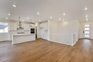 1033 E 250 S, Salem, UT 84653 - Photo 1