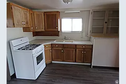 2209 S Adams Ave E, Ogden, UT 84401 - Photo 6