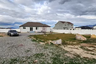 243 W Cowdery Dr, Grantsville, UT 84029 - Photo 48