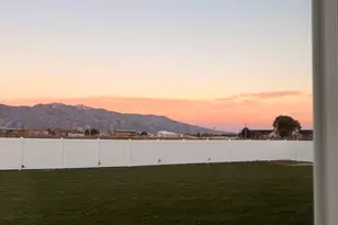 1158 S 650 E, Hyrum, UT 84319 - Photo 14