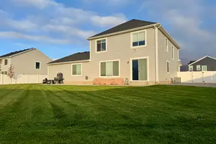 1158 S 650 E, Hyrum, UT 84319 - Photo 2