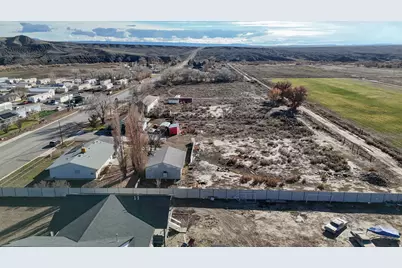 418 S 100 E, Wellington, UT 84542 - Photo 28