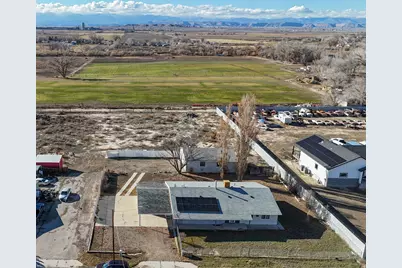418 S 100 E, Wellington, UT 84542 - Photo 1