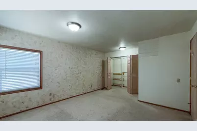 418 S 100 E, Wellington, UT 84542 - Photo 14