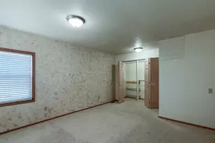 418 S 100 E, Wellington, UT 84542 - Photo 14