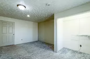 418 S 100 E, Wellington, UT 84542 - Photo 12