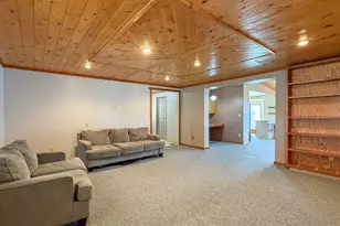 418 S 100 E, Wellington, UT 84542 - Photo 2