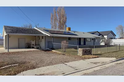 418 S 100 E, Wellington, UT 84542 - Photo 1
