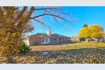 9095 S 1150 W, West Jordan, UT 84088 - Photo 2