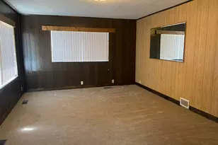 303 W Railroad Ave, Price, UT 84501 - Photo 2